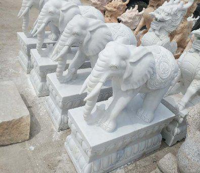 动物石雕大象